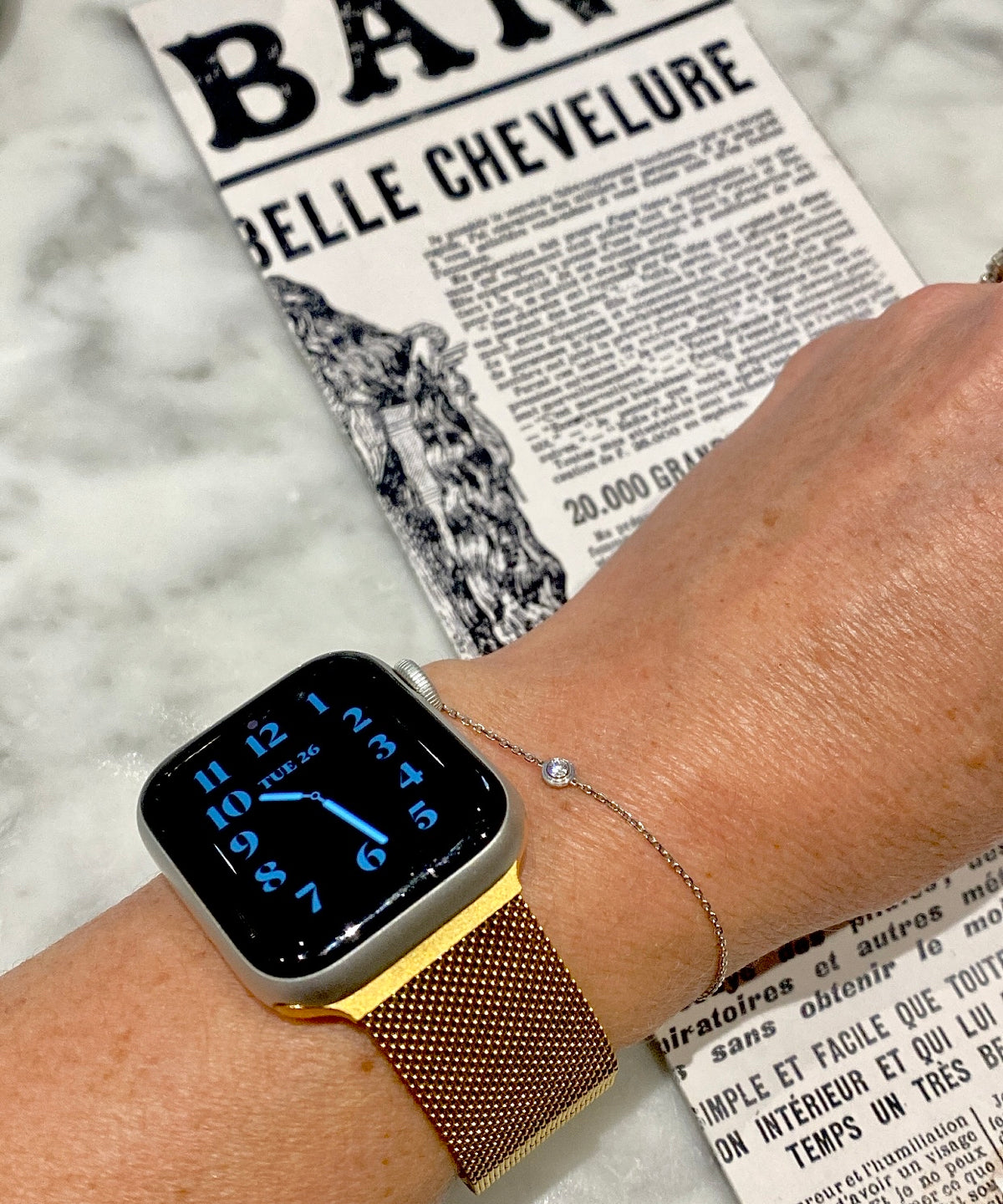 Magnetic Apple Watch Band - Gold