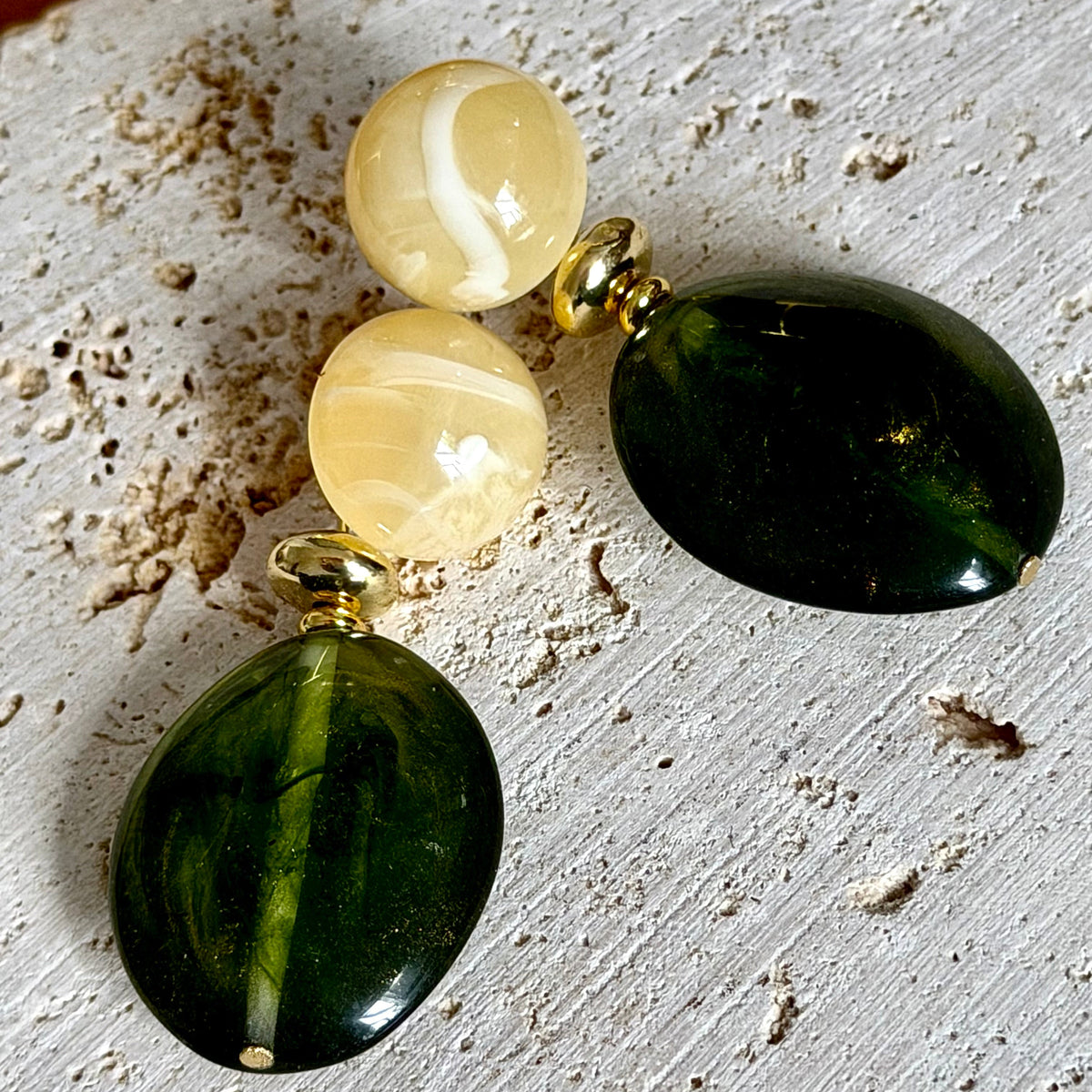 Paloma Olive