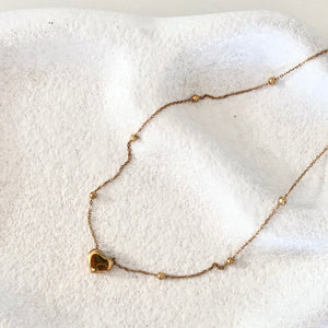 Single Heart Necklace, 18k Gold