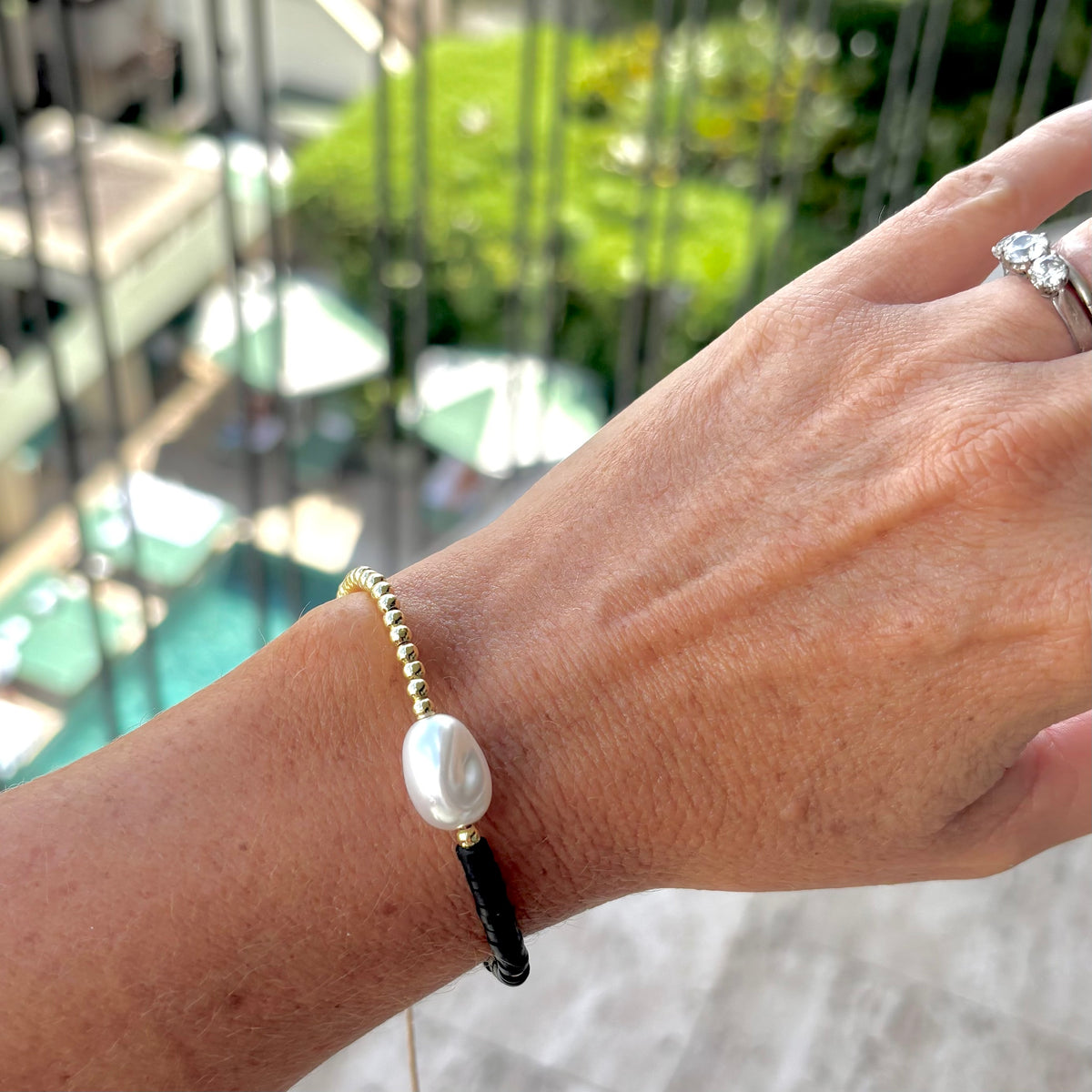 Harlow Pearl Bracelet, Black & Gold