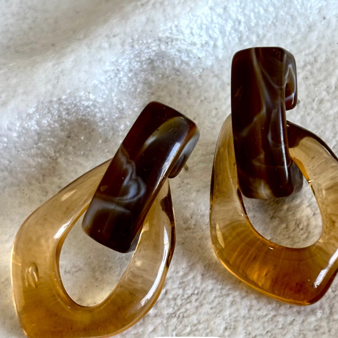 70s Retro Resin Earings