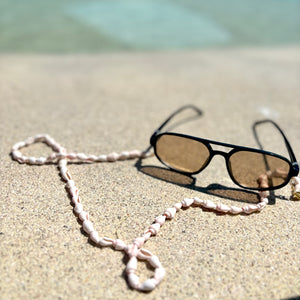 Sorbet Shell Glasses Chain