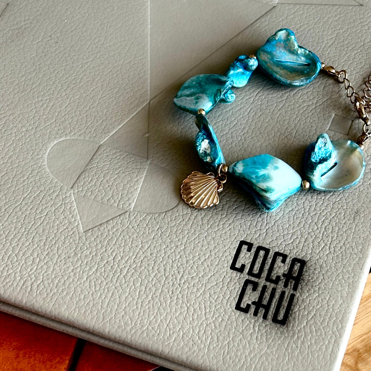 Club 55 St Tropez Turquoise & shell detail bracelet