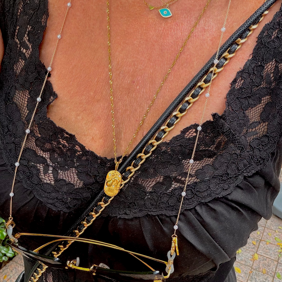 Delicate Pearl Drops Glasses Chain