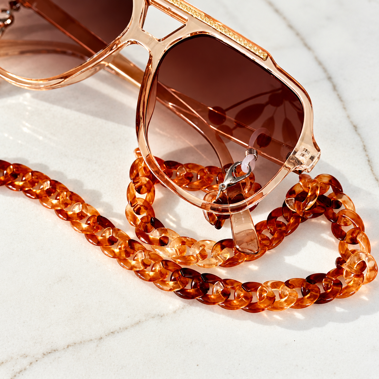 Capri Chain Tortishell - Sunglass Chain