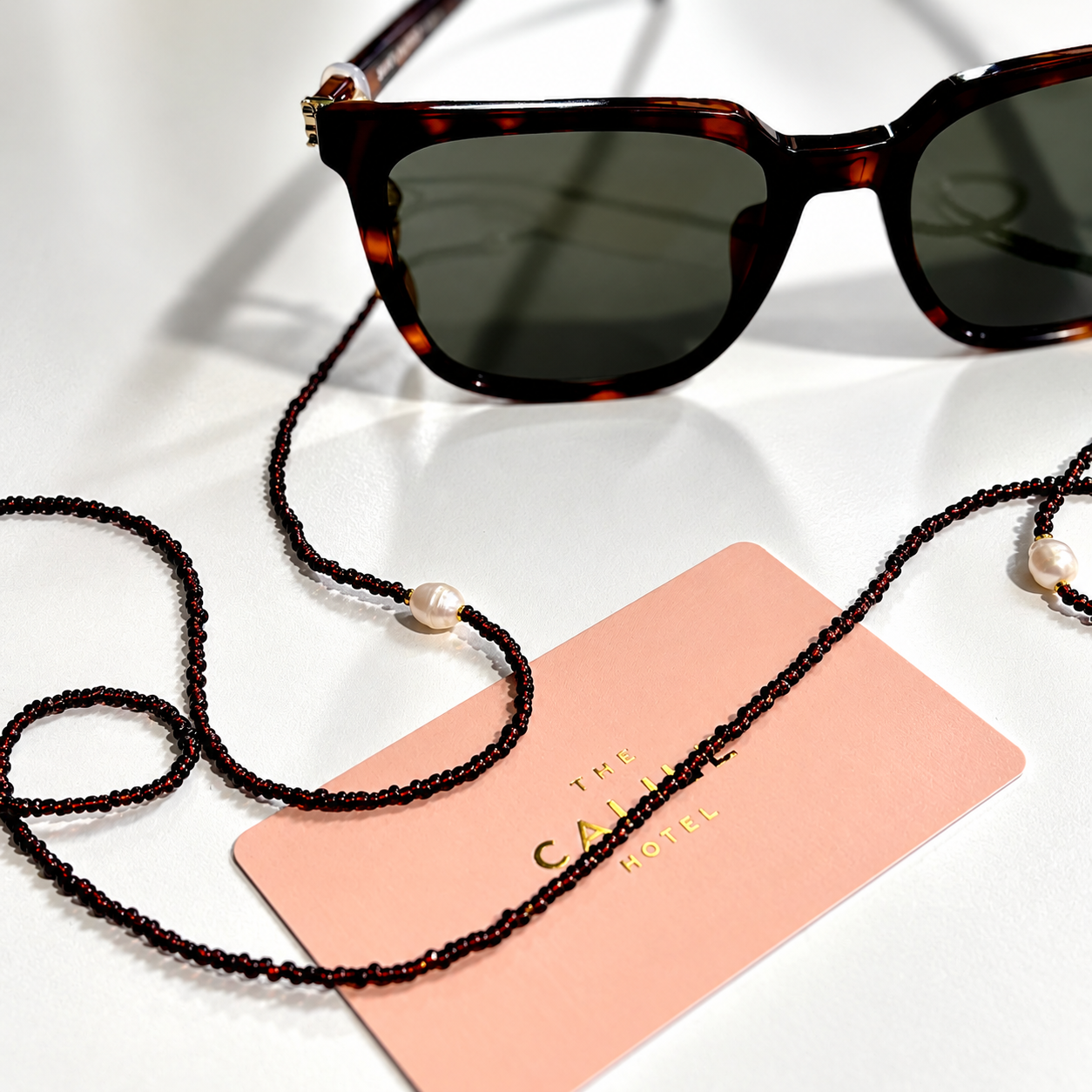 Lulu Glasses Chain chocolate
