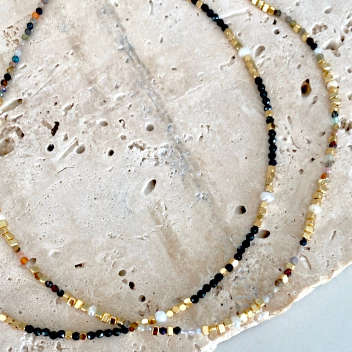 Manhattan Choker - Midnight